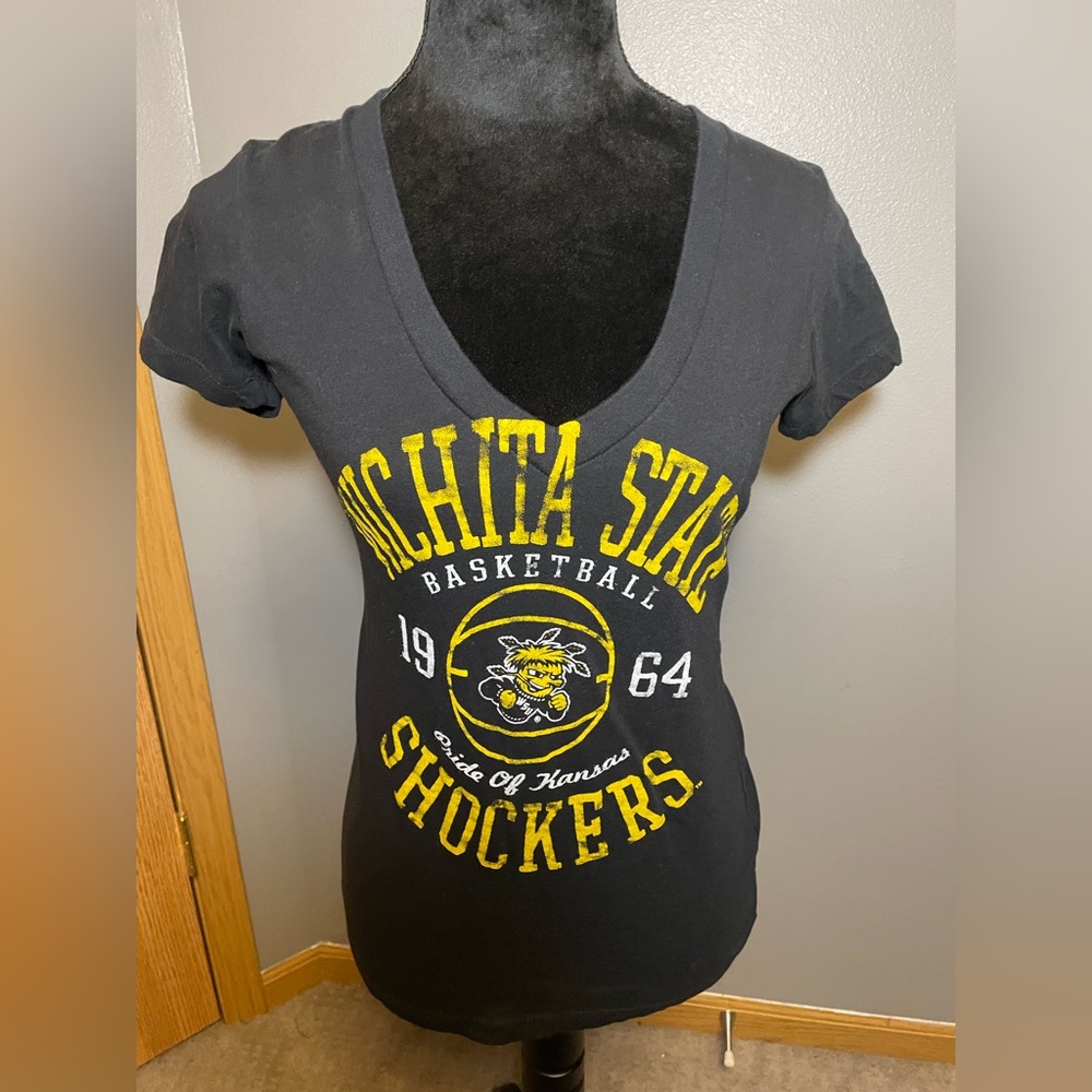 Wichita State University v neck